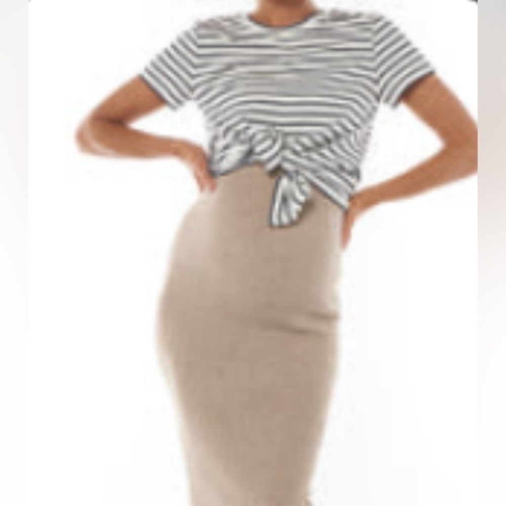 BAE The Label Striped Black and White Maternity Tie Front Top Size Small
